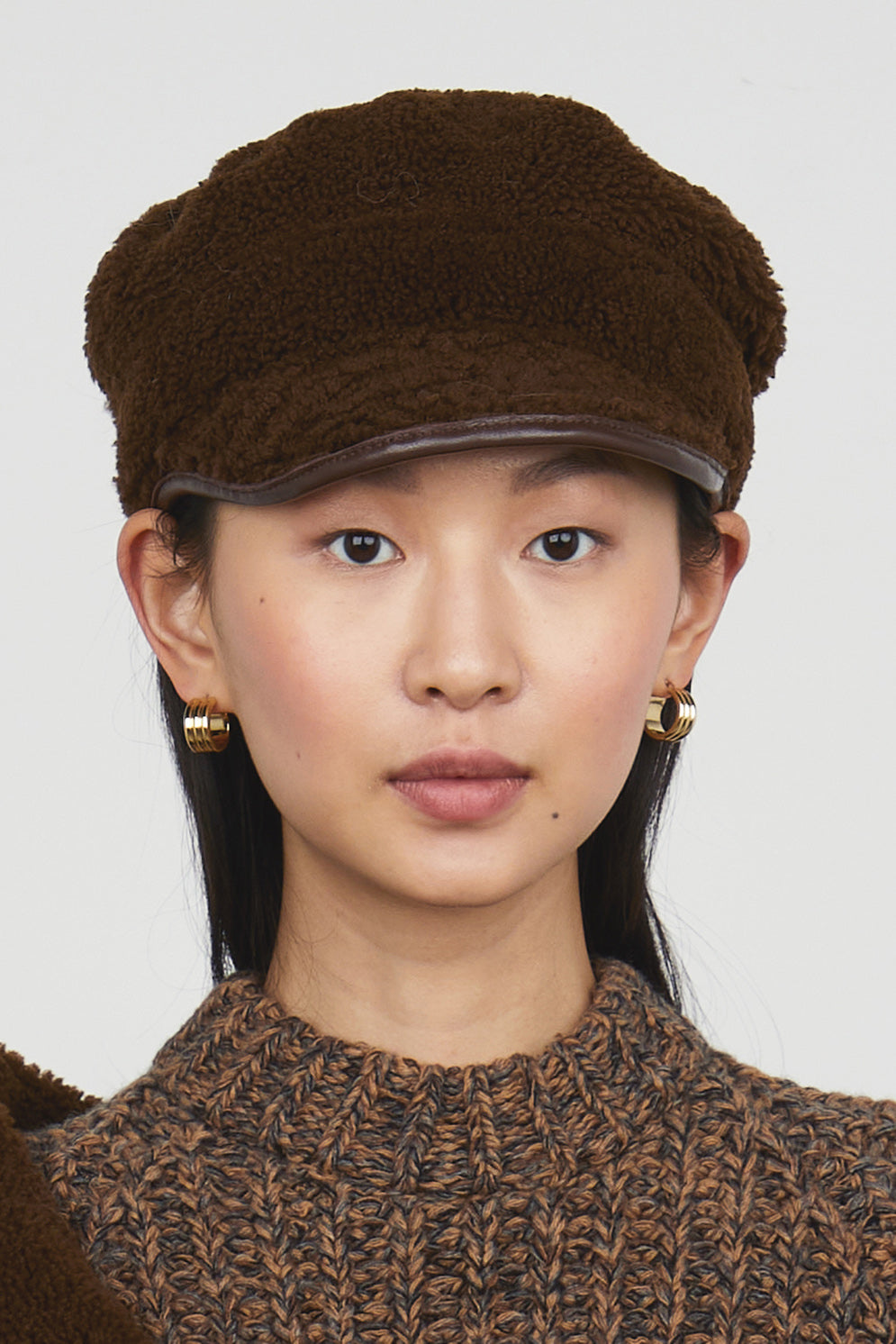Chestnut Brown Hackney Shearling Cap gushlow and cole - model portrait