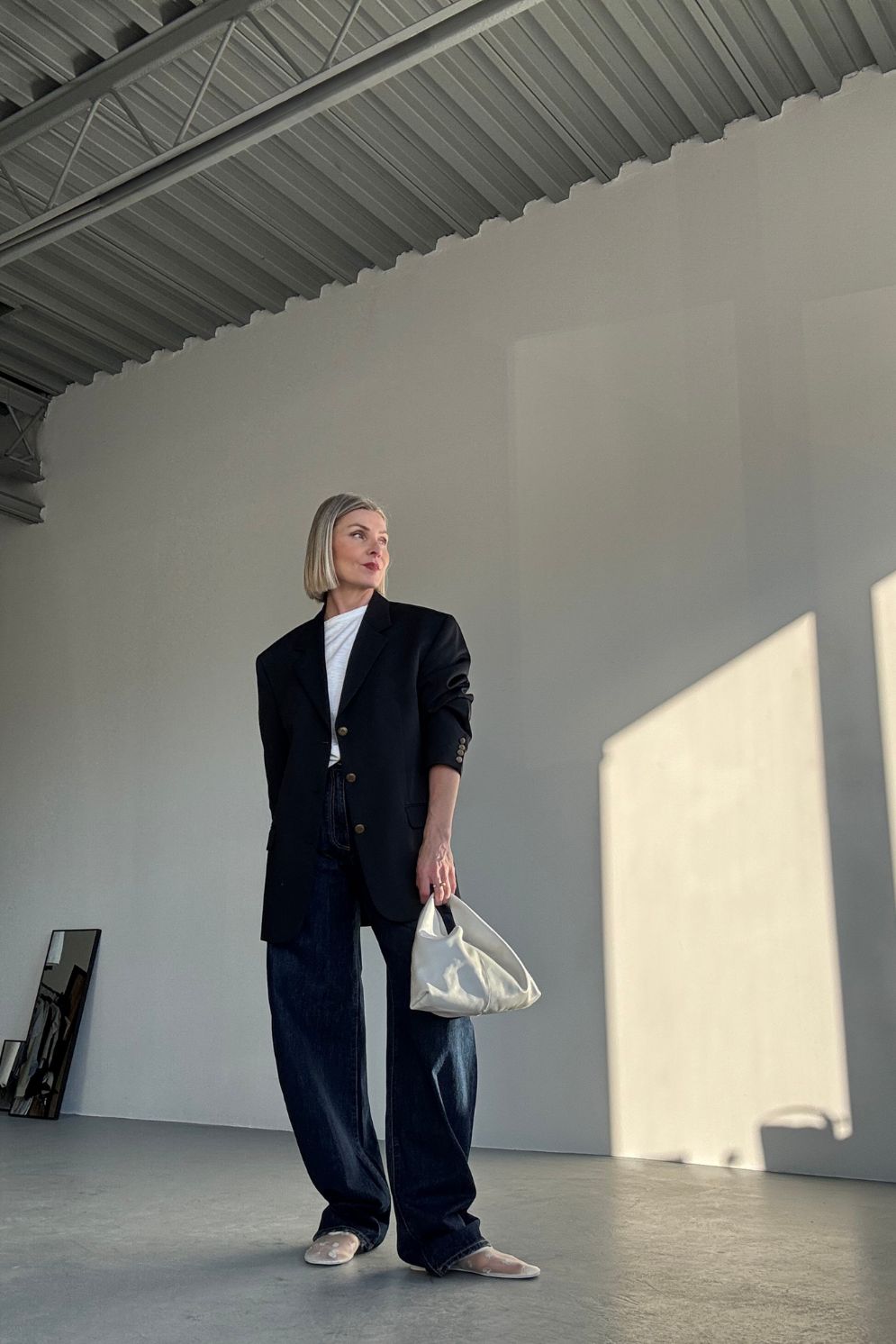 Clara Small White Leather Shoulder Bag | Bags | Gushlow & Cole - yara svalek styling bag