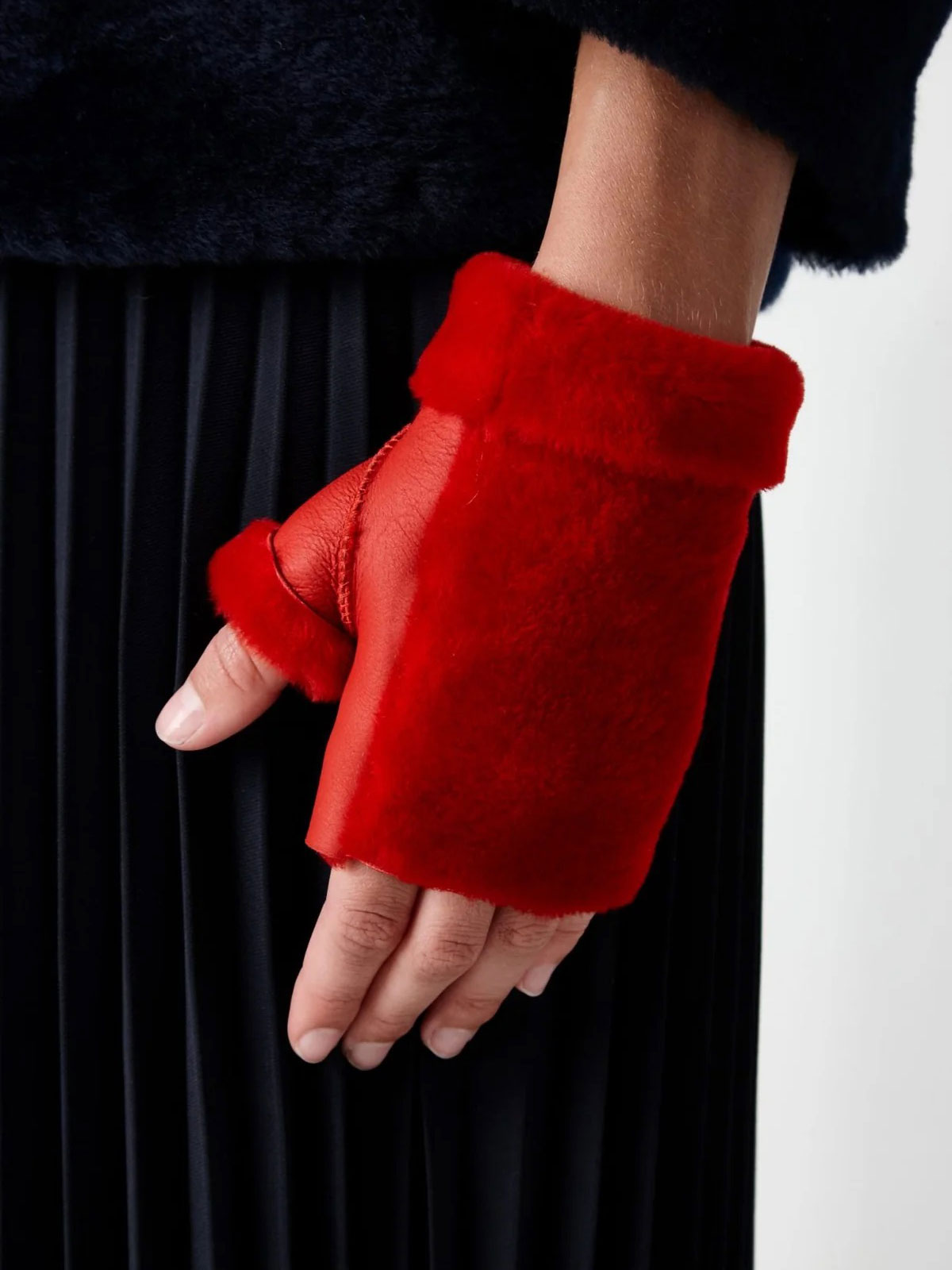 Mini Shearling Mittens