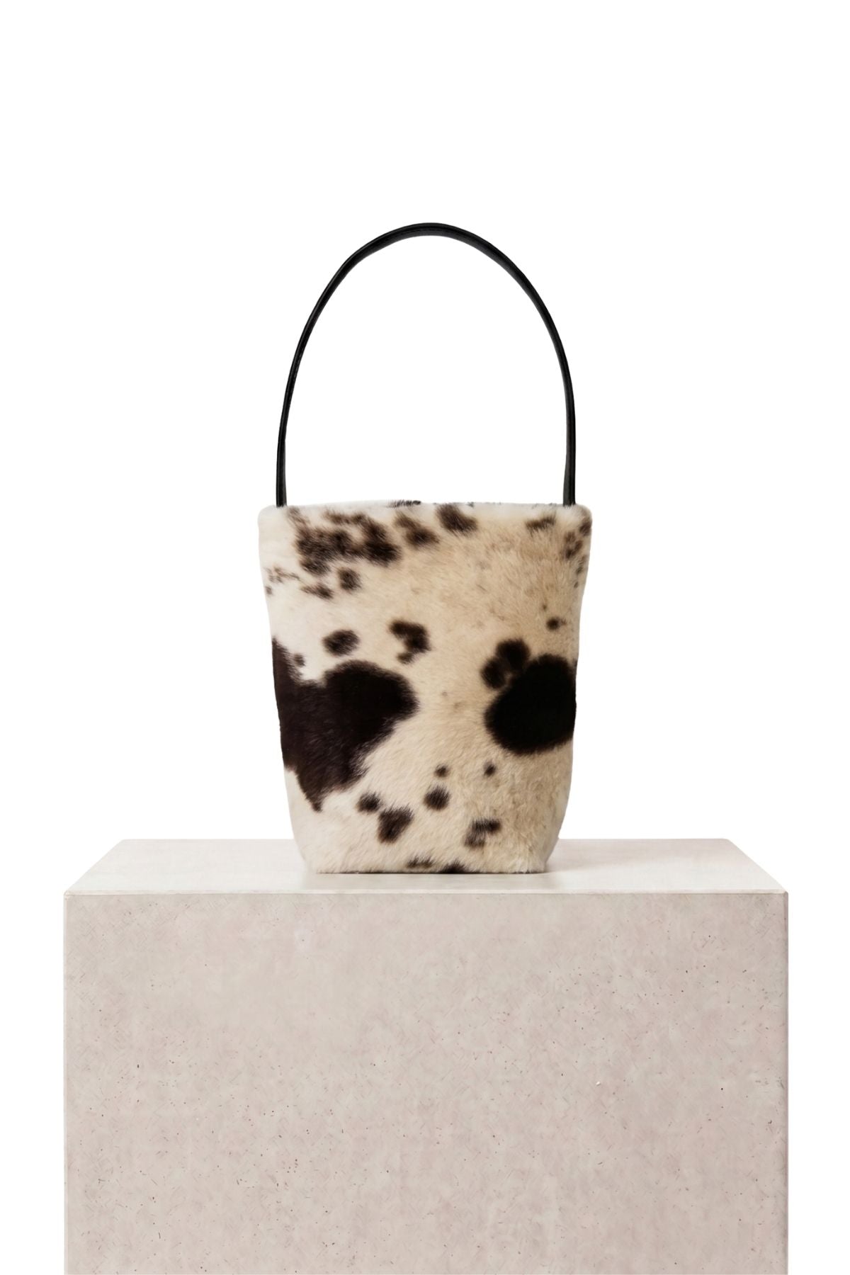 maye small pintos bucket tote bag by gushlow & cole on white plinth