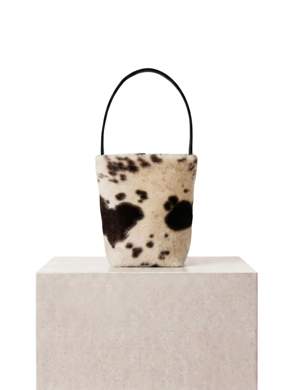 maye small pintos bucket tote bag by gushlow & cole on white plinth