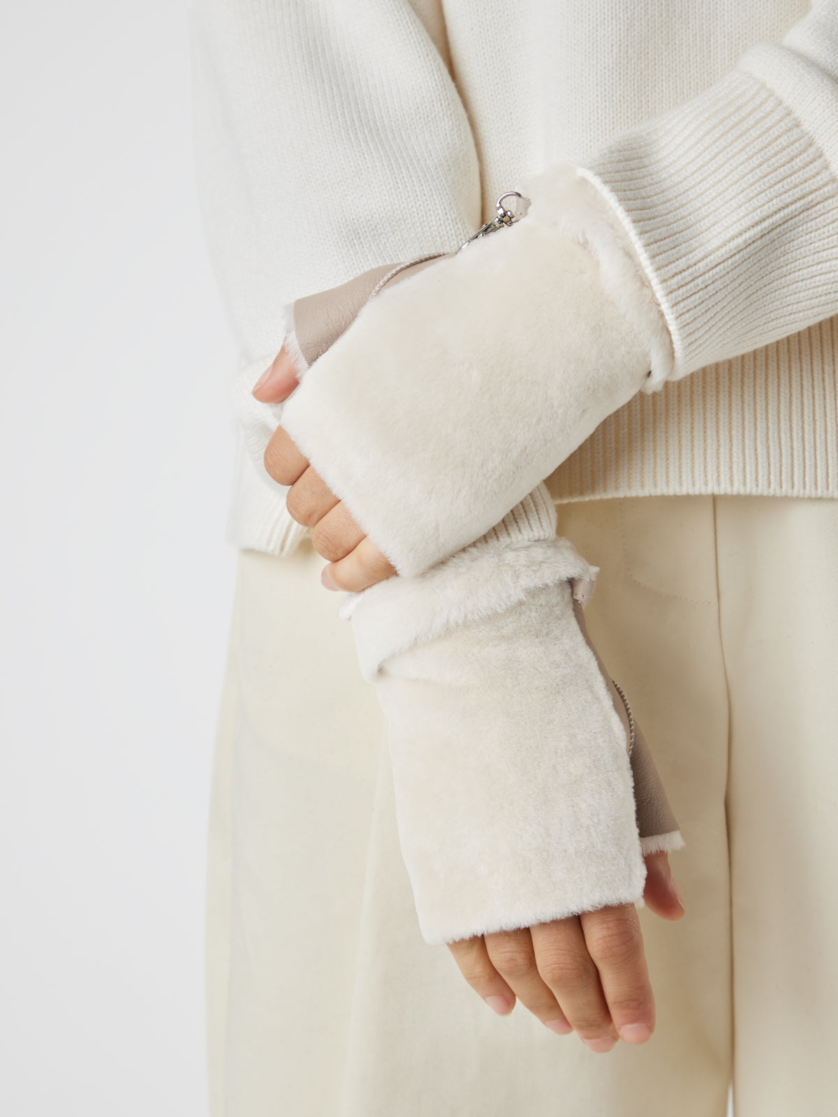 Mini Stone White Shearling Mittens | Womens | Gushlow & Cole-mittens on models hand