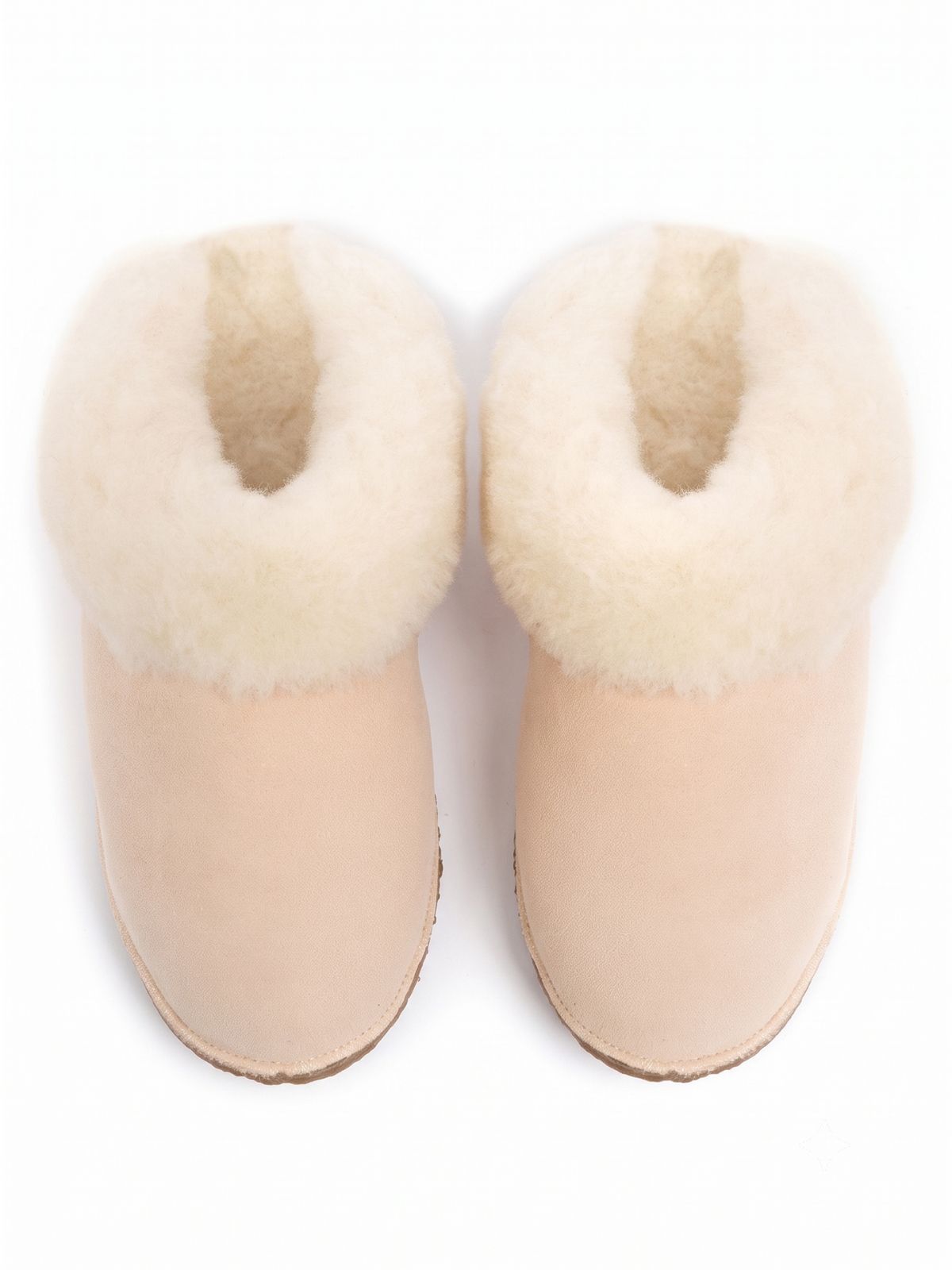 pair of Babbi Dakota Shearling Slippers in California Natural Nude on white background - gushlow & cole