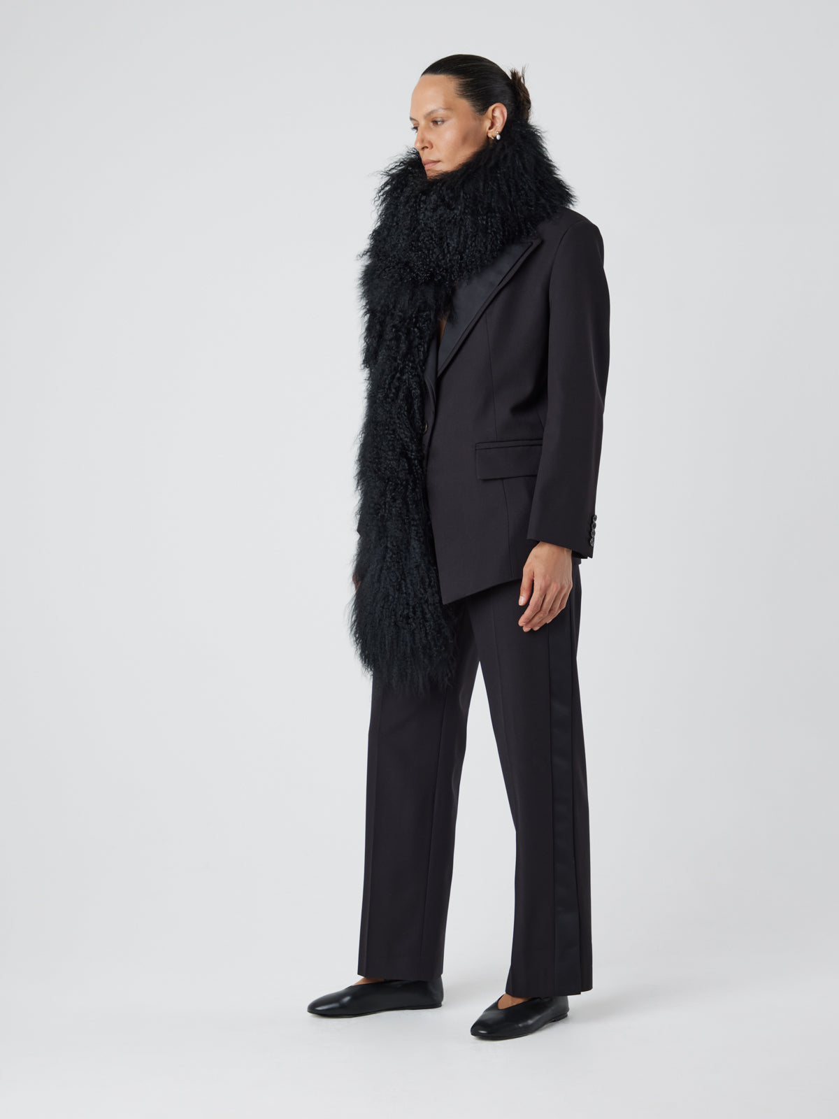 Black Mongolian Scarf with Belt | Womens | Gushlow & Cole-model with scarf over shoulder side