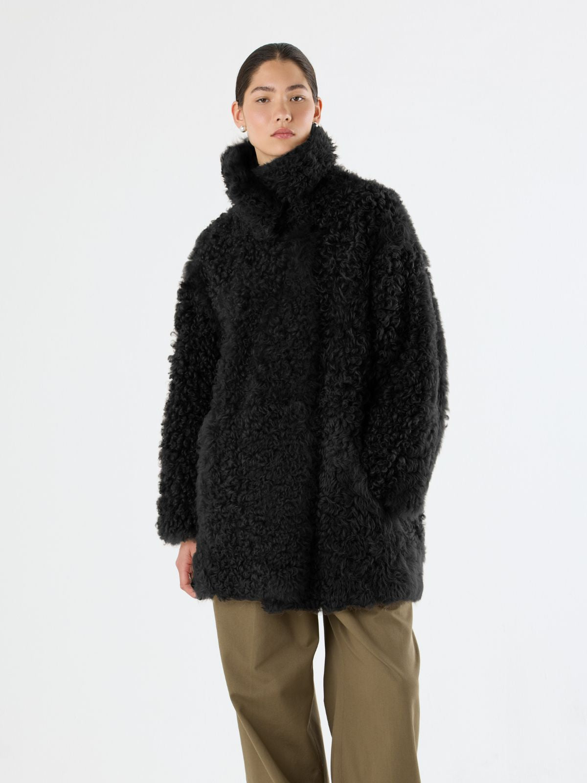 Relaxed Fit Curly Shearling Coat