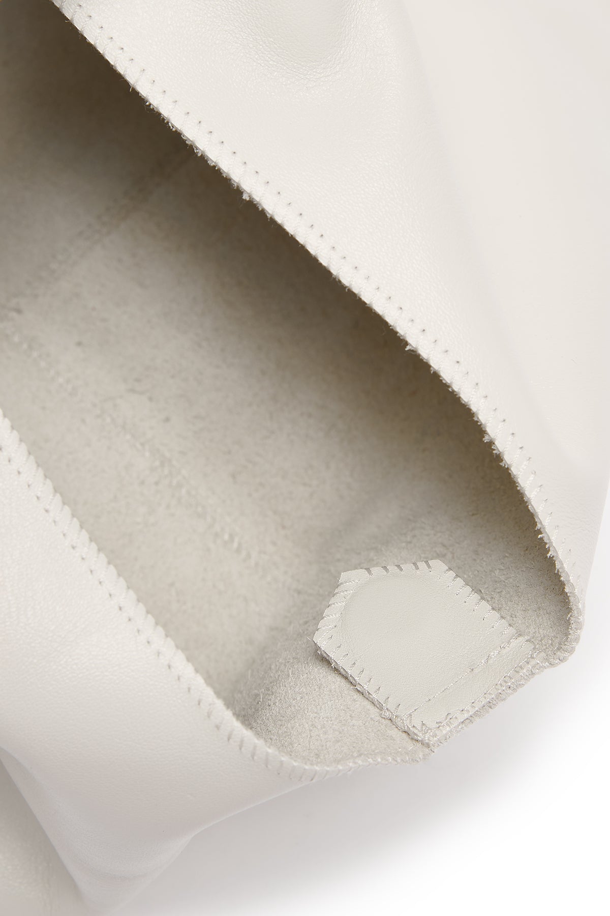 Clara Small White Leather Shoulder Bag | Bags | Gushlow & Cole - cut out of bag close up