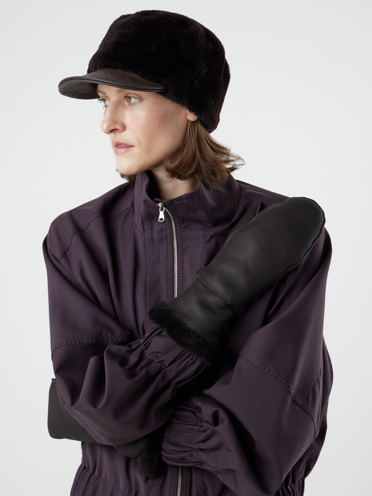 Gauntlet Shearling Mittens