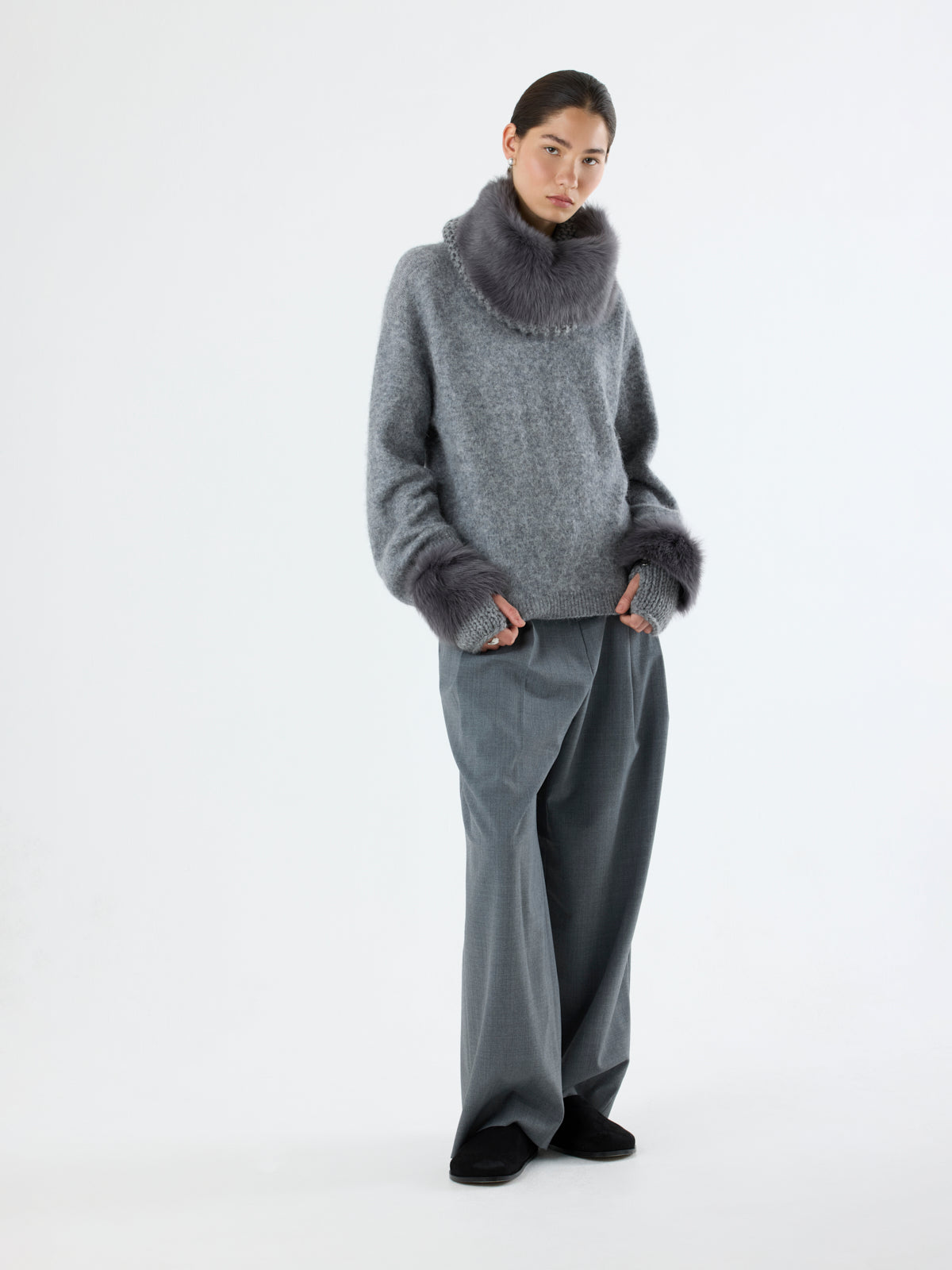 Grey Shearling and Hand Knit Snood | Women | Gushlow & Cole
