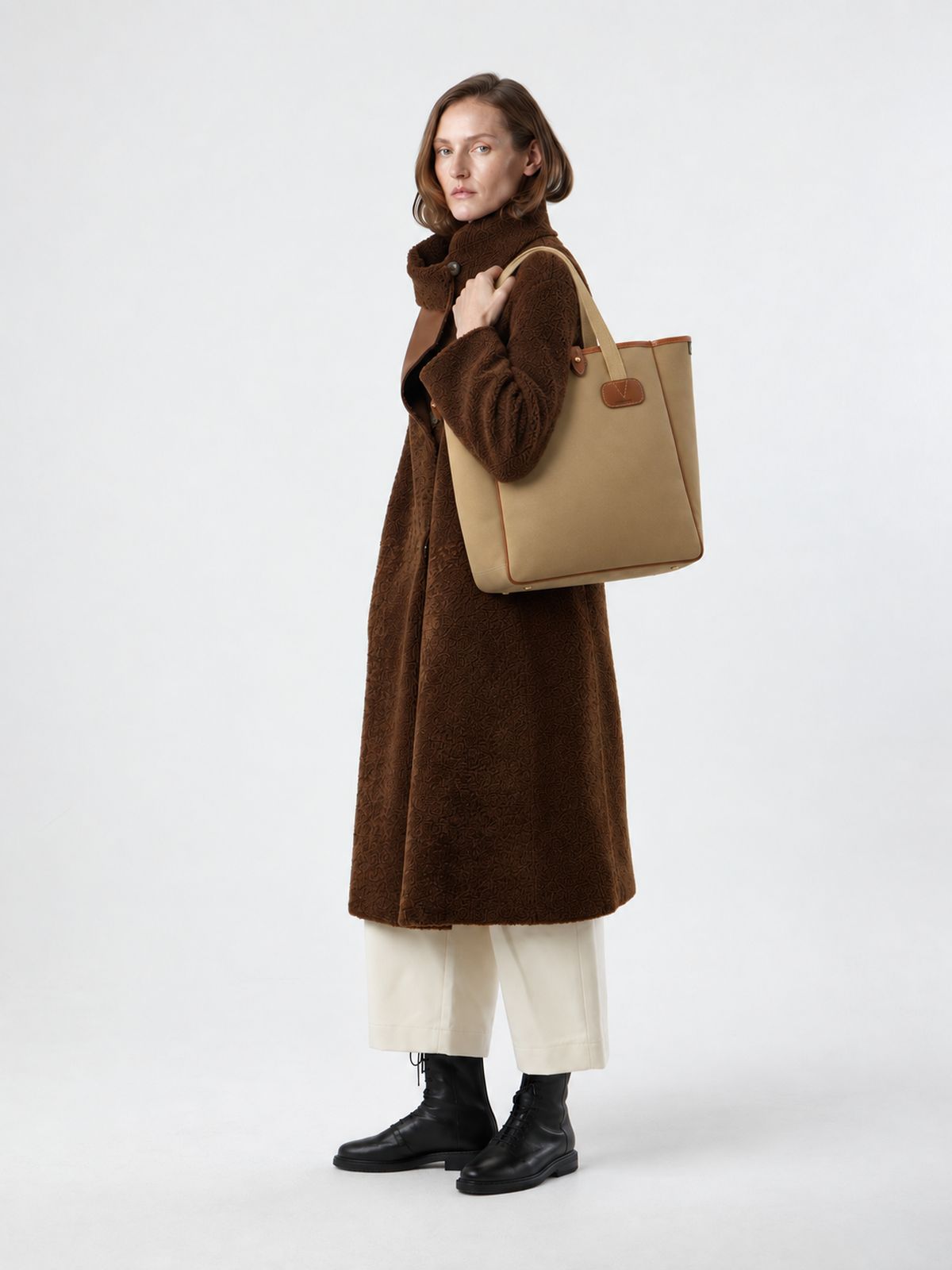 Brady Small Carryall