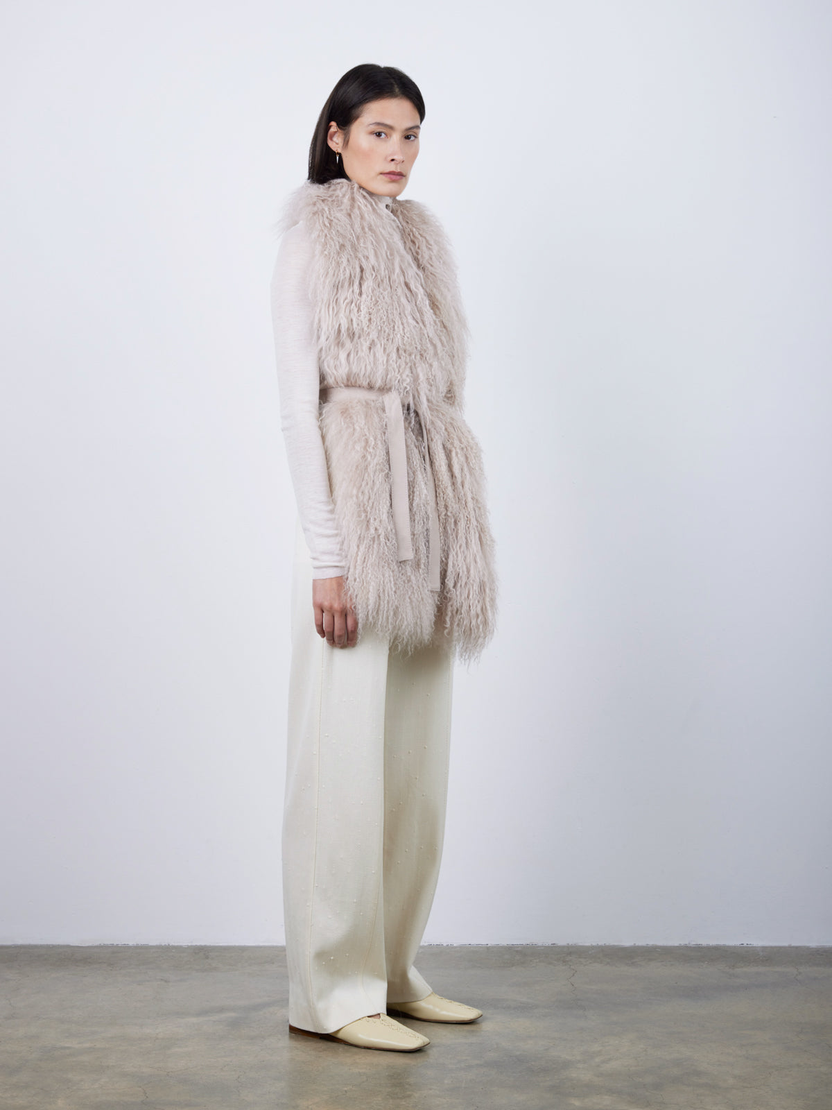 White Mongolian Scarf With Belt | Womens | Gushlow & Cole-full length model side