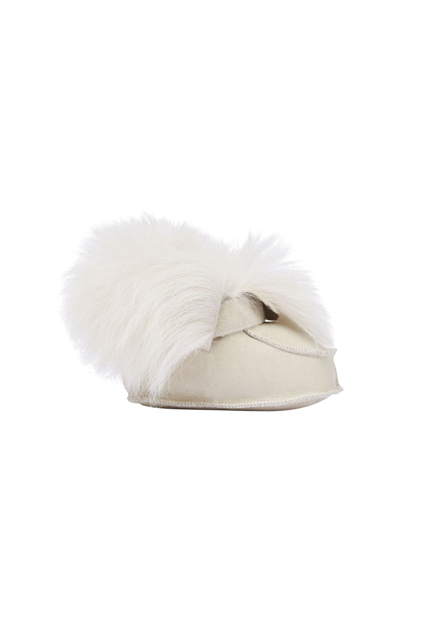 cream-shearling-baby-boots---kids-_-gushlow-and-Cole---4
