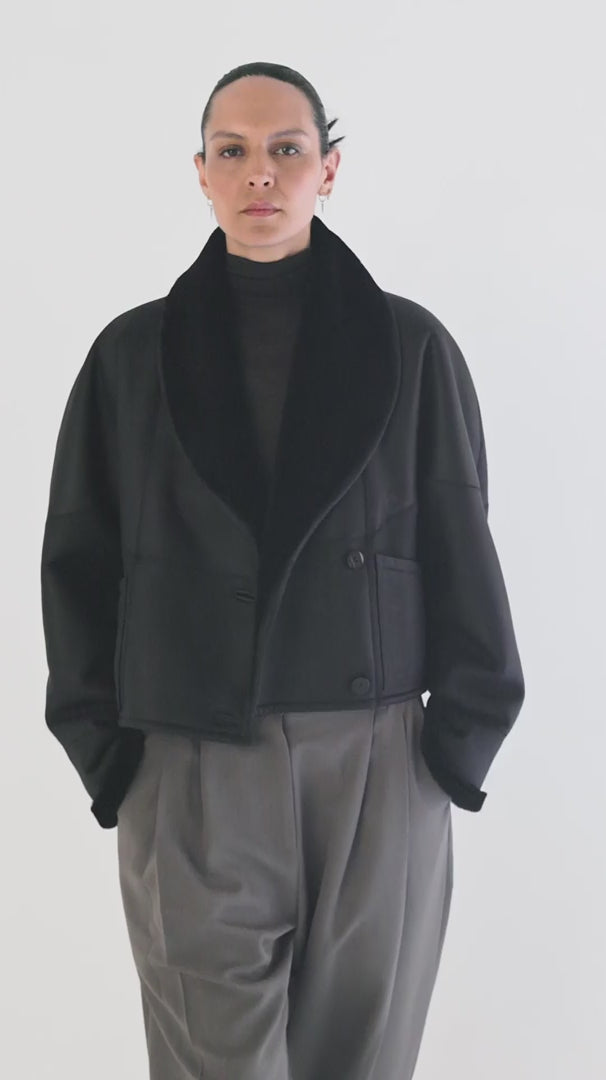 L9020 Black Shearling Jacket | Womens | Gushlow & Cole