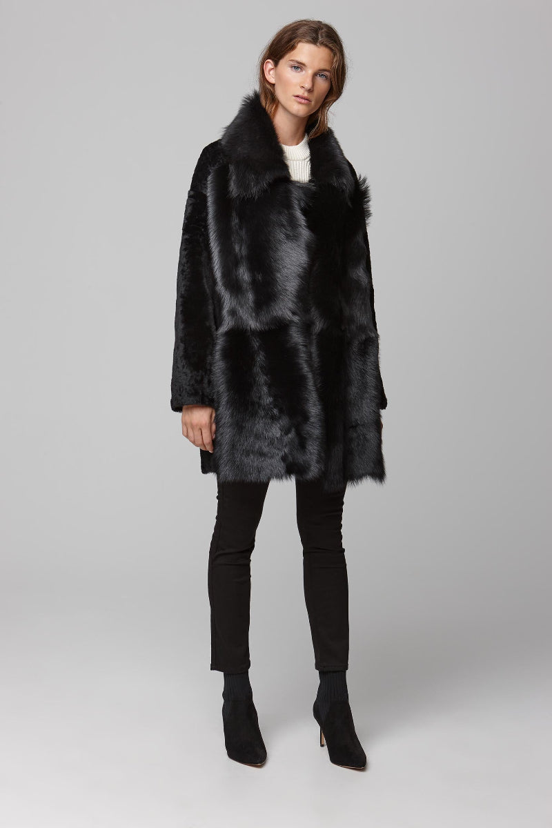 Relaxed Fit Mixed Shearling Taper Coat