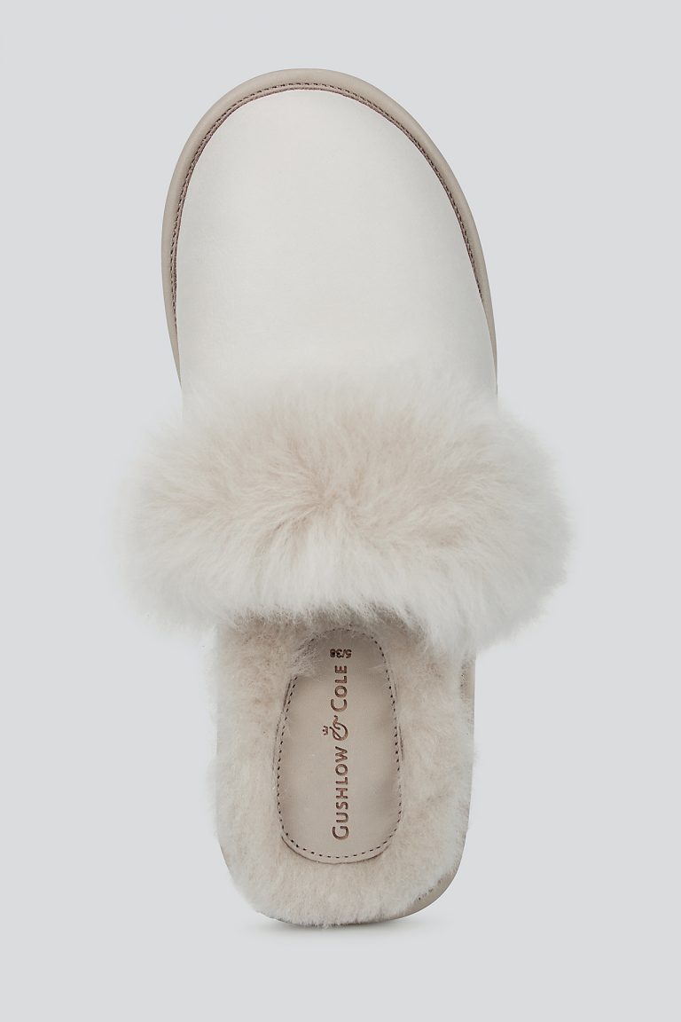 cream shearling travel slider slippers - women | gushlow and cole - cell image 3