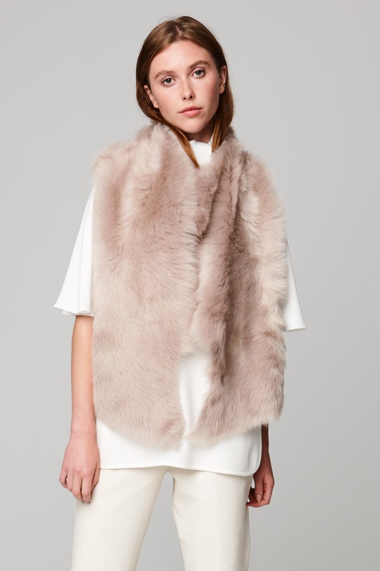 shearling and hand knit gilet in beige - women | gushlow and cole - cell image 2