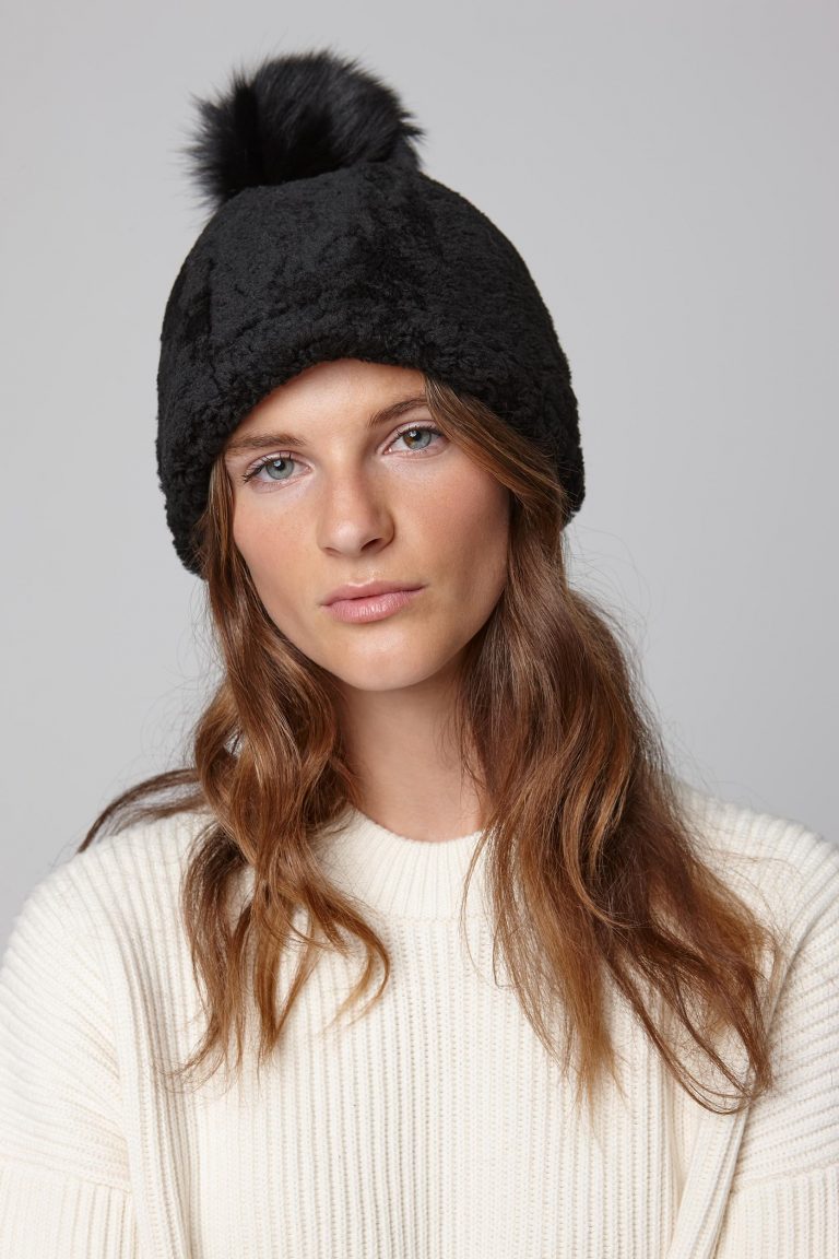 shearling beanie hat in black - women | gushlow and cole - cell image 1