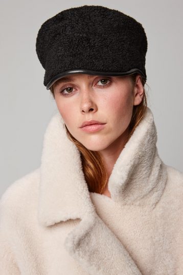 leather trimmed black shearling cap - women | gushlow and cole - cell image 1