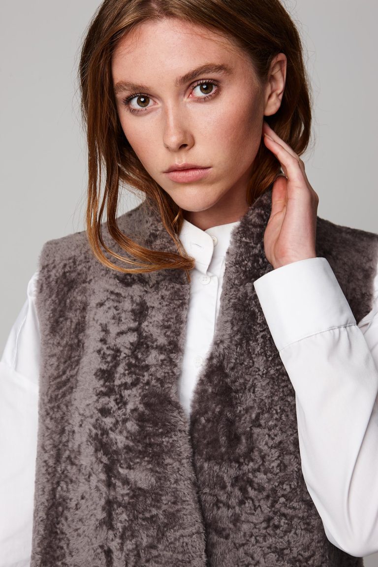 mid length lightweight taupe shearling gilet - women | gushlow and cole - cell image 7