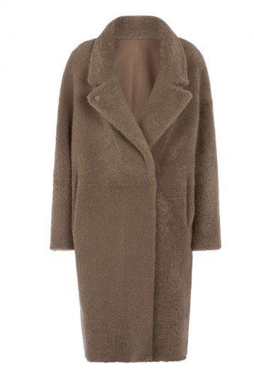 Notch Collar Shearling Coat in Camel | Women | Gushlow & Cole 1