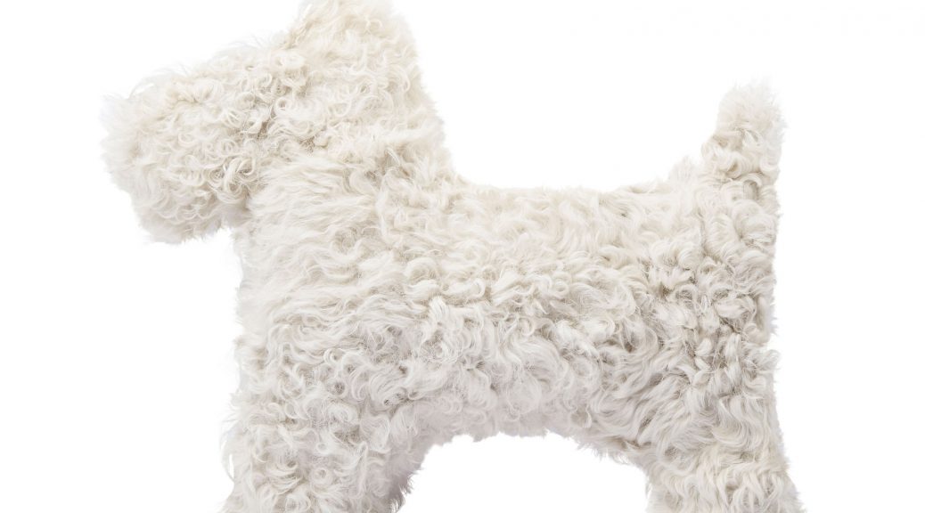 white sheepskin cushion - homewear | gushlow and cole - cell image 1