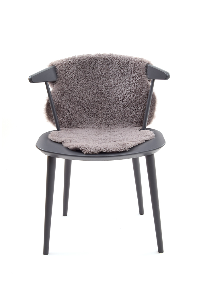 Medium Teddy Merino Sheepskin Rug in Taupe front 2
