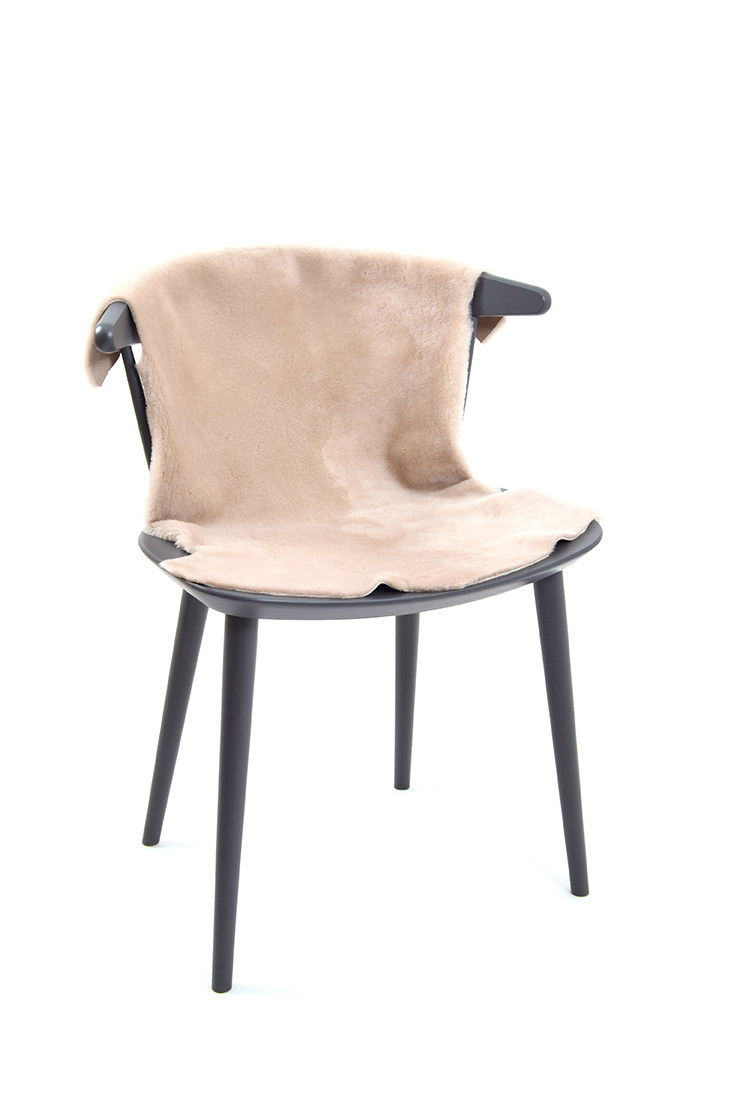 Medium Merino Sheepskin Rug in Beige side