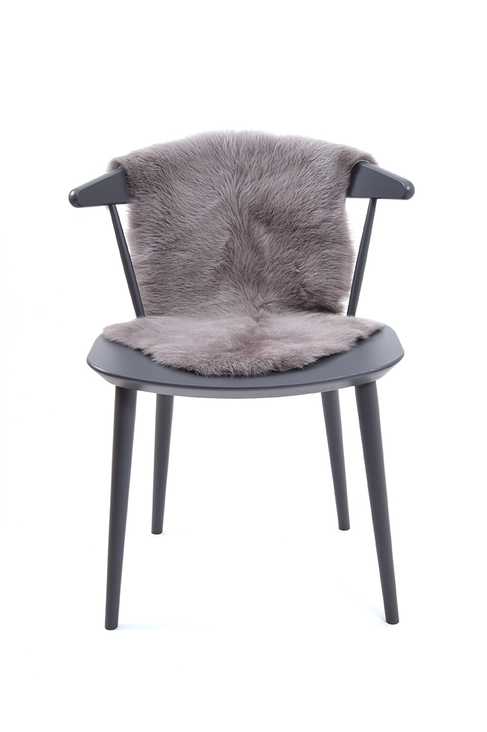 Small Toscana Sheepskin Rug in Taupe side 2