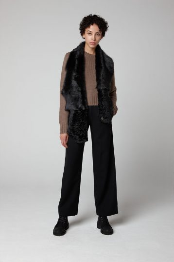Black Shearling Gilet Scarf - model full length - women | Gushlow & Cole