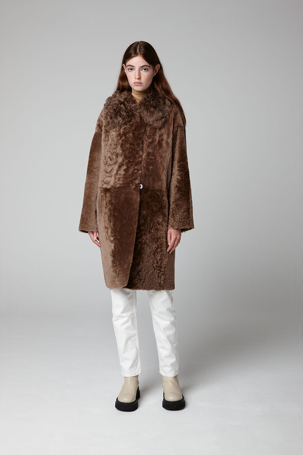 Camel Longline Shearling Taper Coat | Womens | Gushlow & Cole