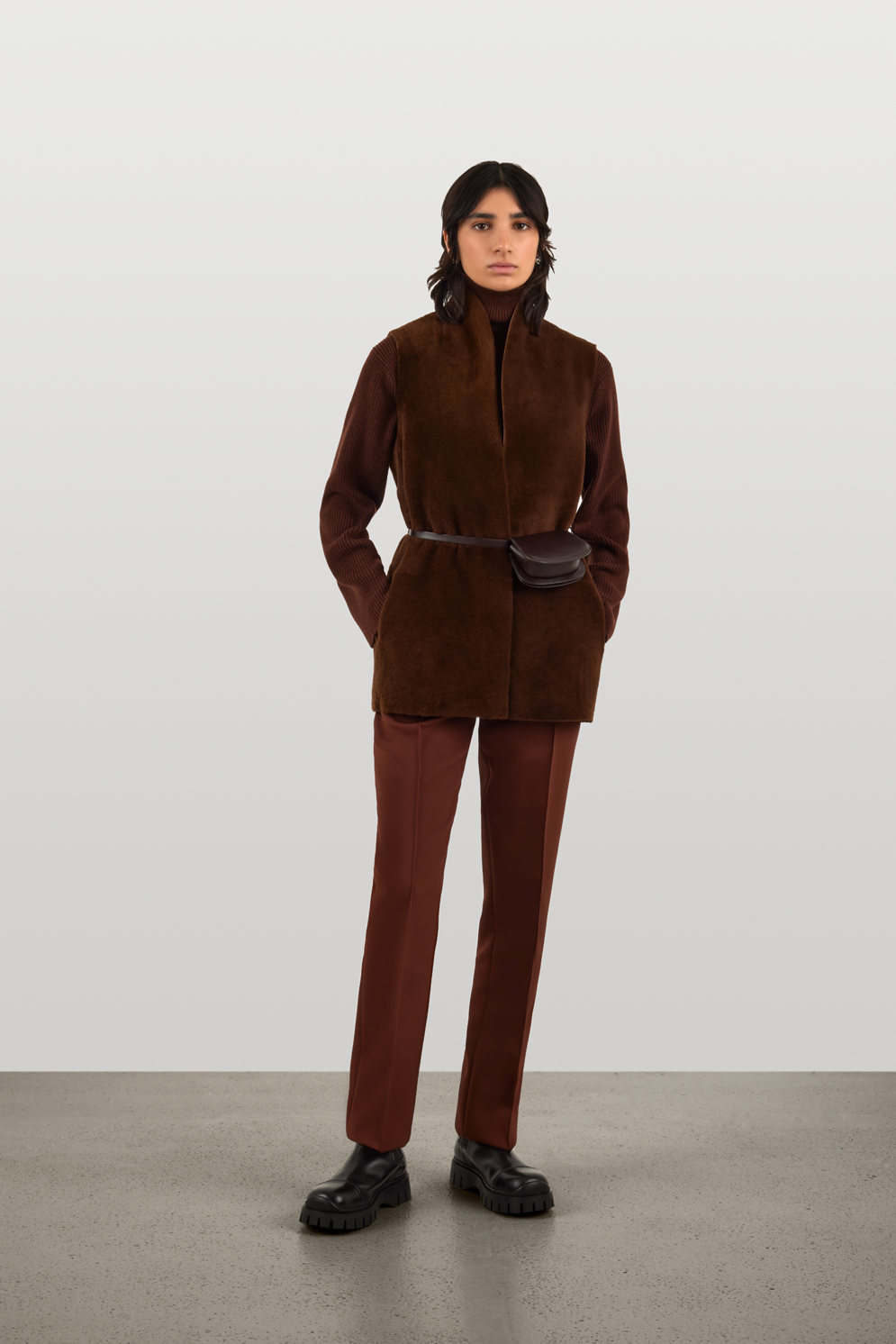 Chestnut Brown Short Shearling Gilet | Womens | Gushlow & Cole