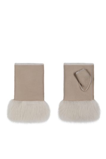 Mini Oyster White Shearling Mittens | Womens | Gushlow & Cole - cut out