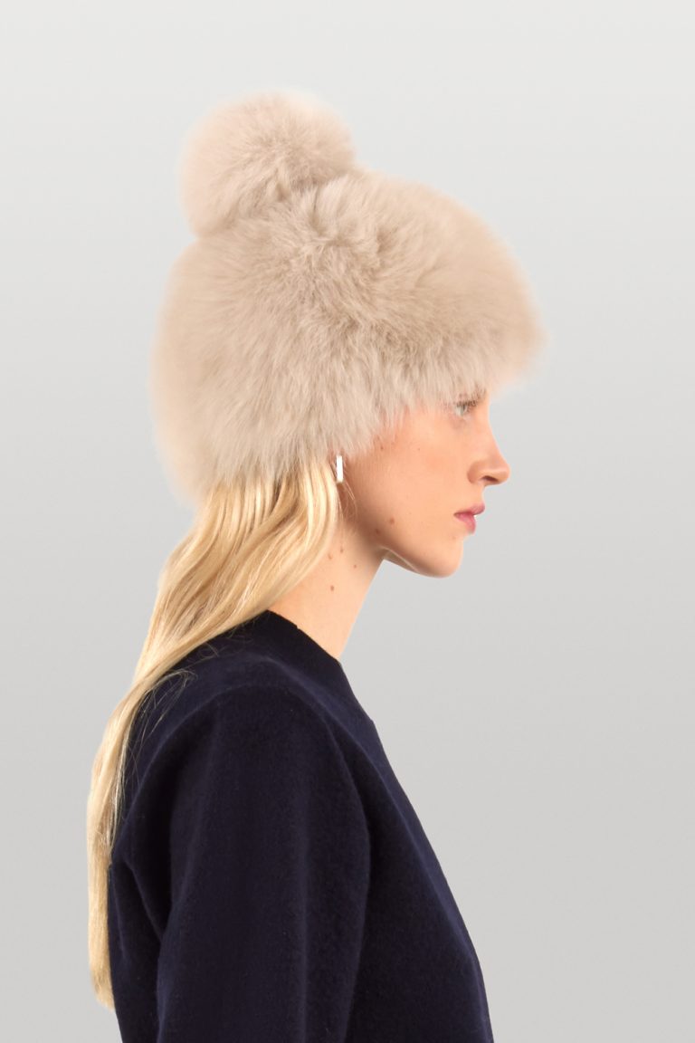 Oyster Grey Shearling Beanie Hat | Womens | Gushlow & Cole - model crop
