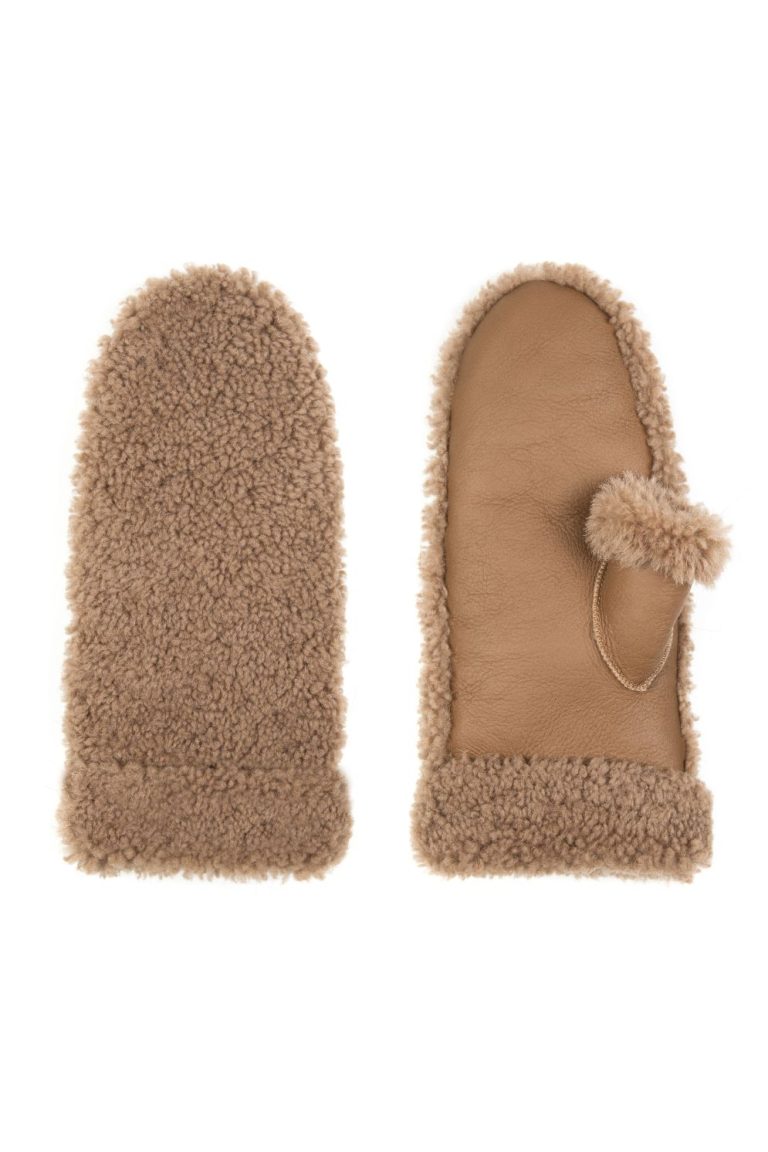 Camel Thumbless Shearling Mittens | Women | Gushlow & Cole - cut out