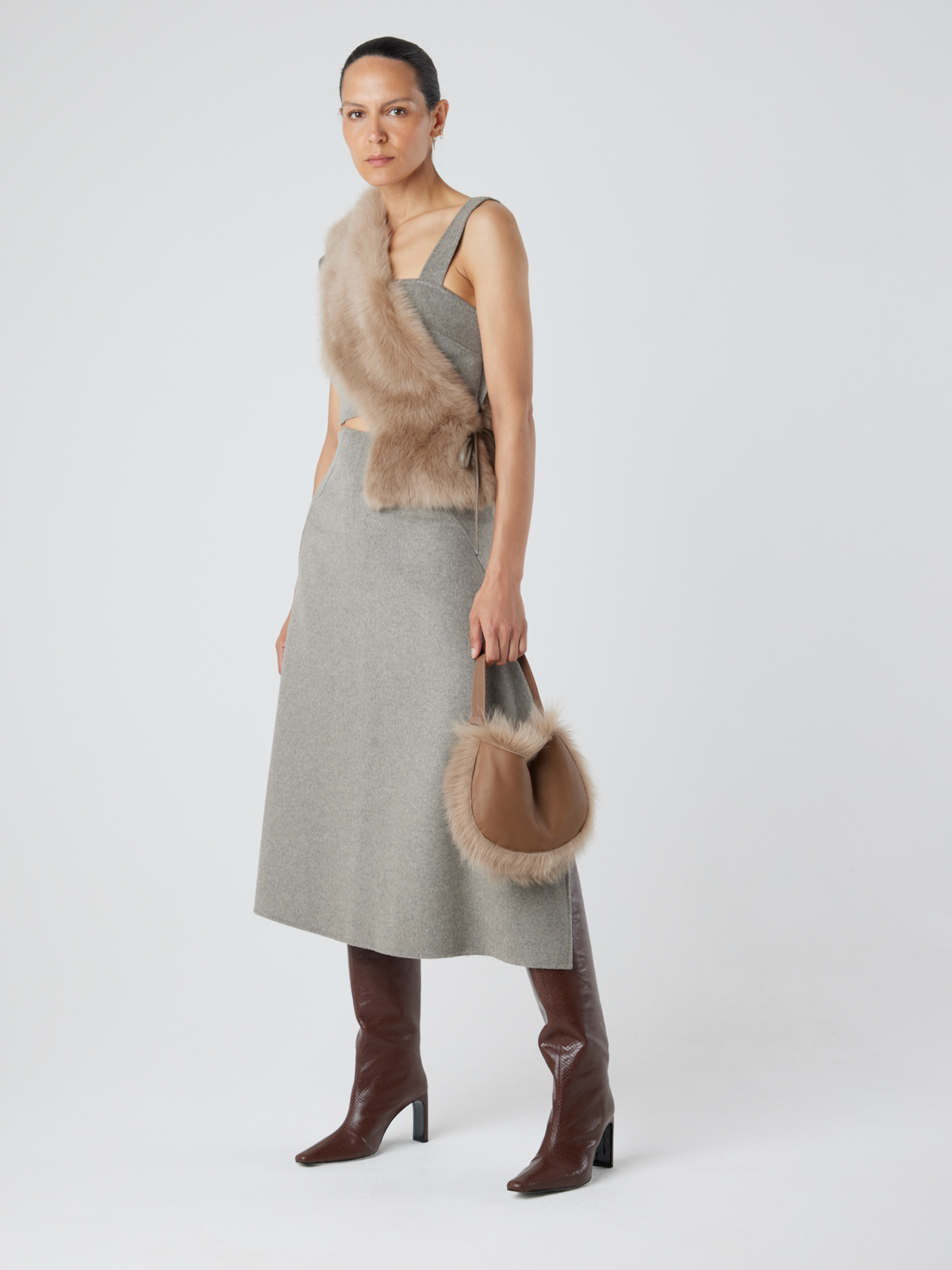 Camel Shearling Shawl Scarf | Womens | Gushlow & Cole - model full length scarf sash with bag