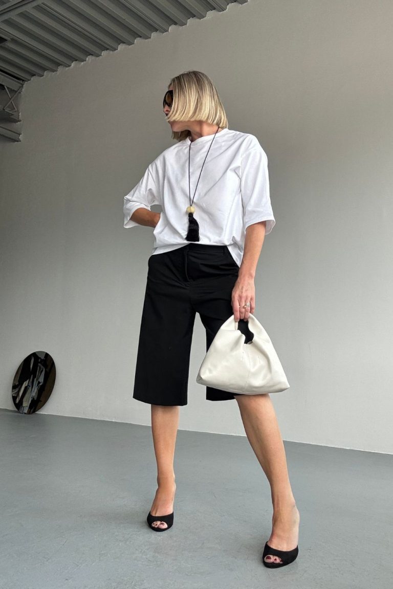 Clara Small White Leather Shoulder Bag | Bags | Gushlow & Cole - yara svalek styling bag